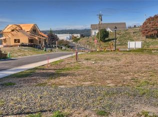 519 Antonson Ln NE, Poulsbo, WA 98370