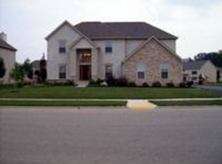 7676 Lydia Dr, Lewis Center, OH 43035