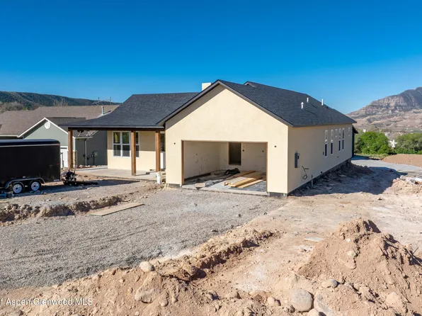 11 Raptor Ct, Parachute, CO 81635
