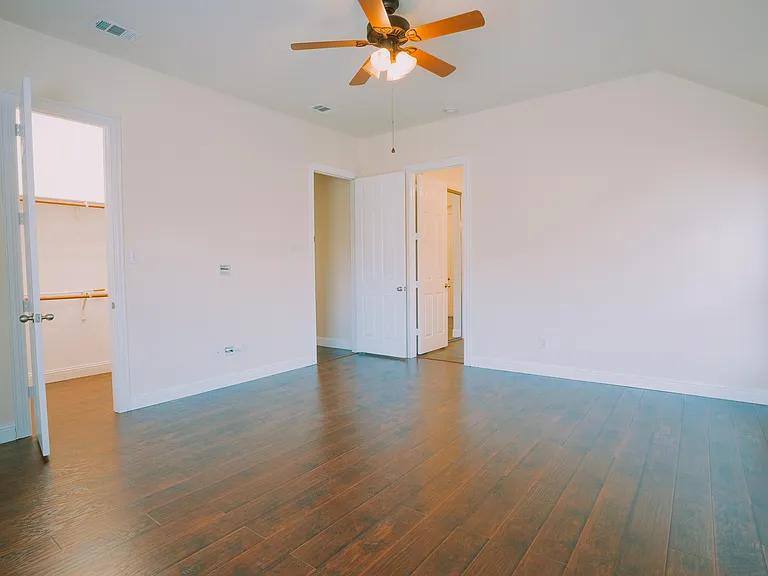 3240 Paseo — Photo 42