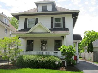 19 Woodland Park, Rochester, NY 14610