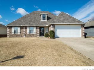 11928 S 270 East Ave, Coweta, OK 74429