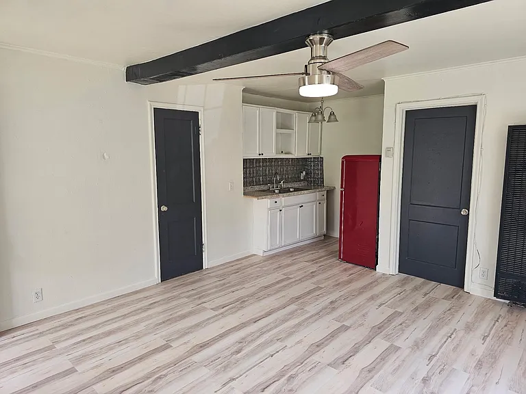 509 N Hudson Ave E #509 — Photo 3