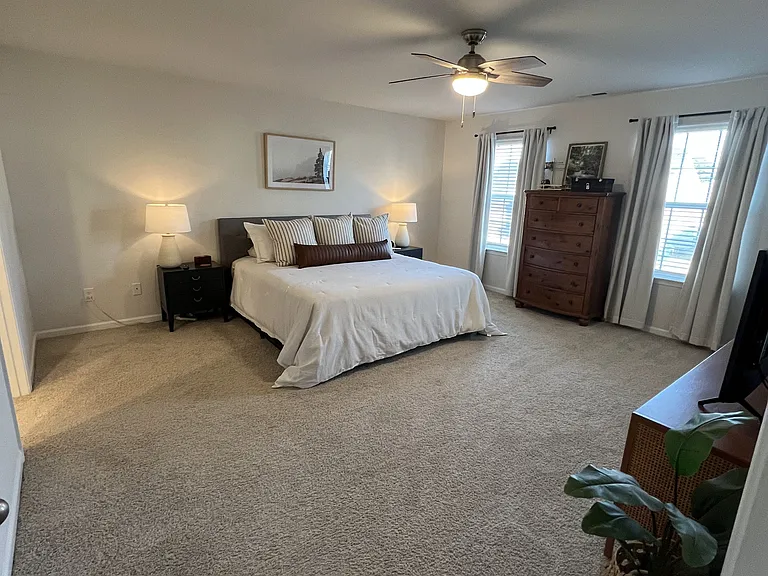 4628 Slatestone Dr — Photo 18