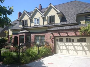 2409 29th Ave W, Seattle, WA 98199