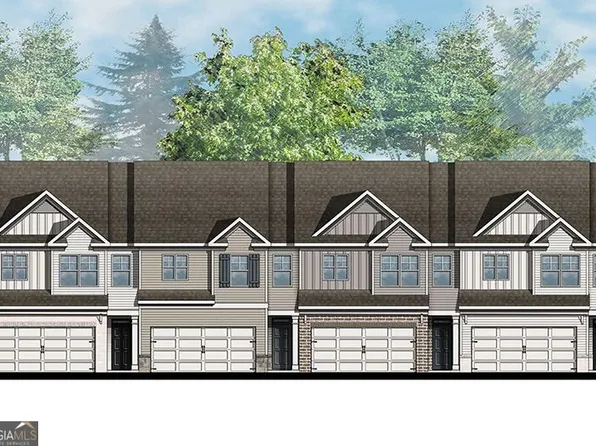 6686 Corryton St, Flowery Branch, GA 30542