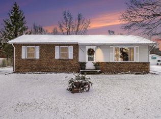 1318 Burnside Rd, North Branch, MI 48461