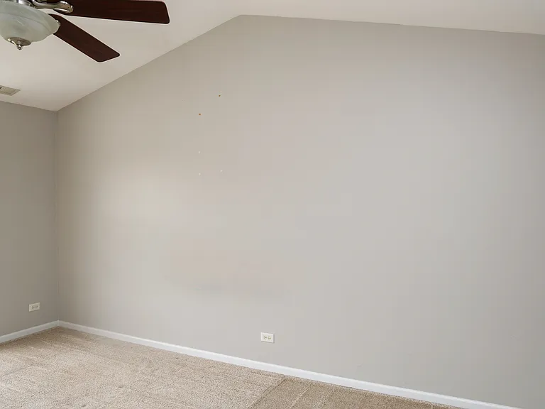 217 Comstock Dr — Photo 38