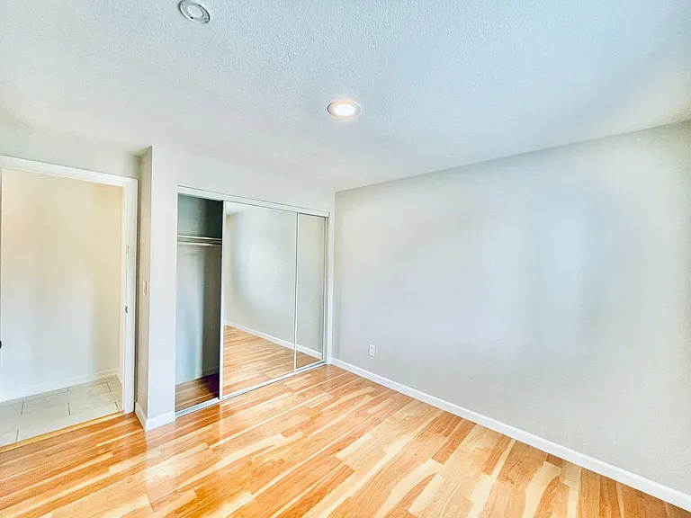 5614 17th Ave SW — Photo 14