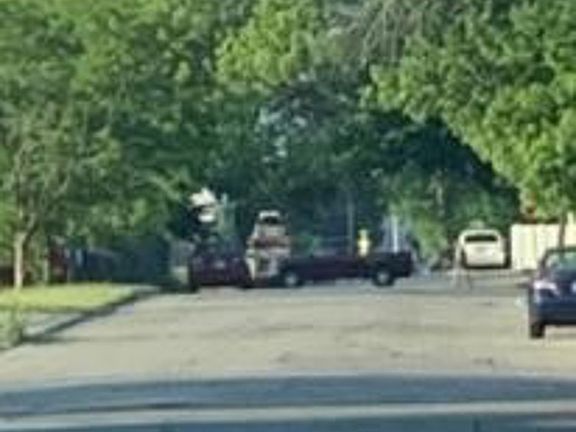 Exterior Neighborhood (street photo)