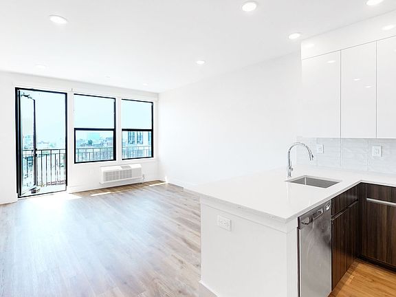 2nd image of 333 Bergen Blvd APT 302