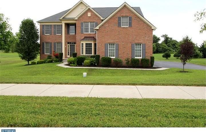 1st image of 705 Parkman Dr