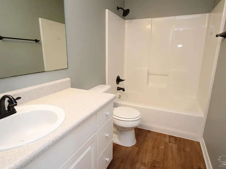 386 Mizzen Ln — Photo 16