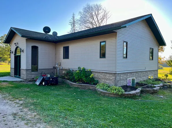 25045 County Road 60, Bovey, MN 55709