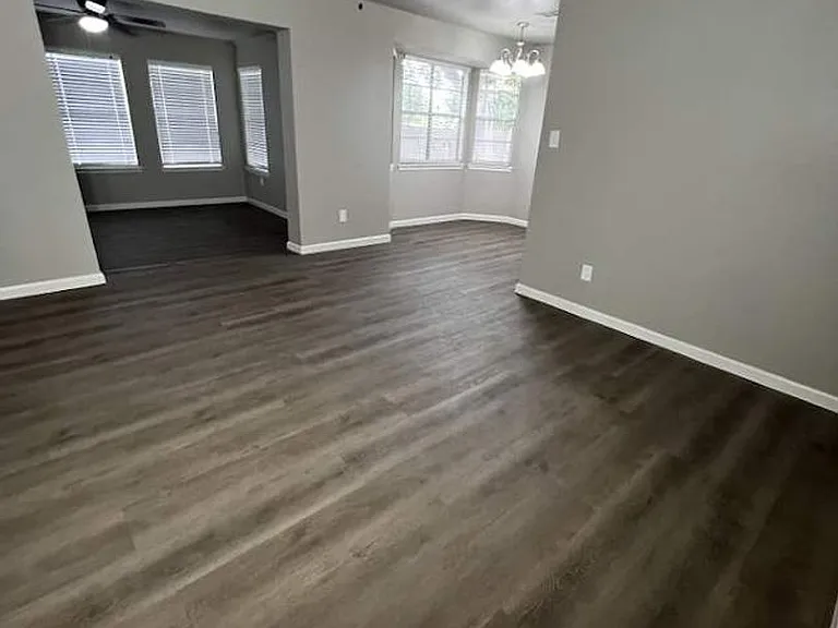 3205 SE Coachman Pl — Photo 2