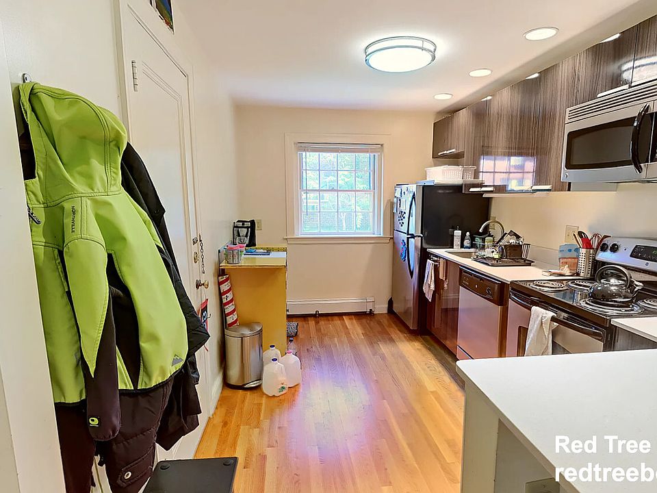 2nd image of 67 Wyman St APT 3