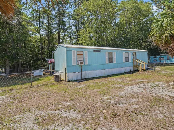 3039 Lewis Street SW, Supply, NC 28462