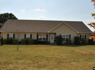 400 Pair Rd, Martin, TN 38237