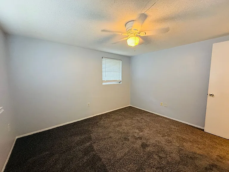 7910 Lilac Dr — Photo 20