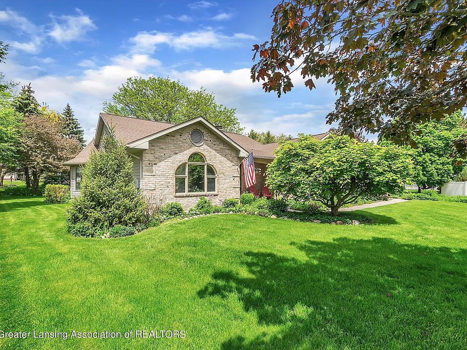 700 Greengate Cir, Saint Johns, MI 48879 Zillow
