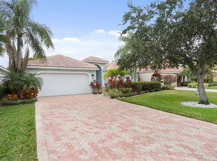 8231 Bob O Link Dr, West Palm Beach, FL 33412