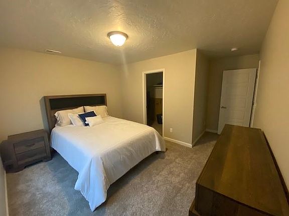 3rd image of 15132 S Maradona Dr