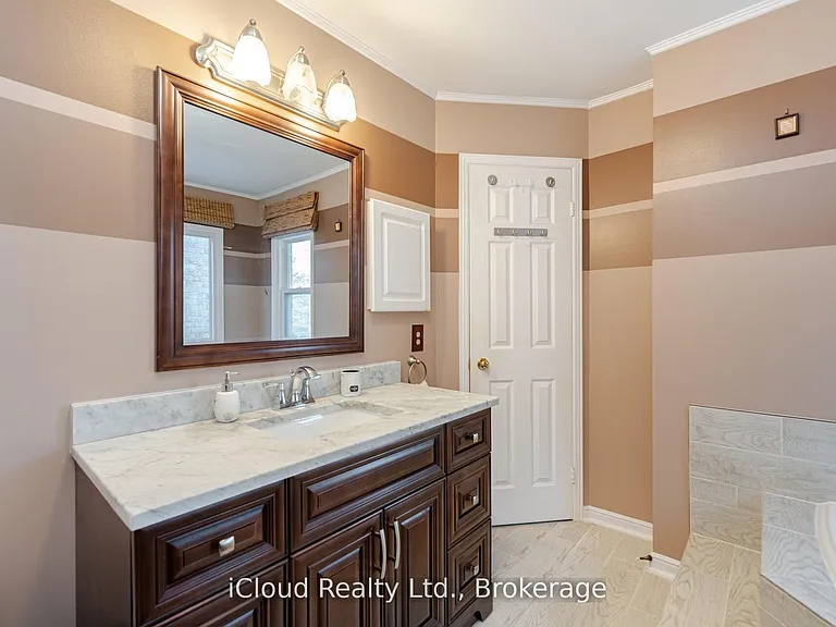 1615 Sir Montys Dr — Photo 23