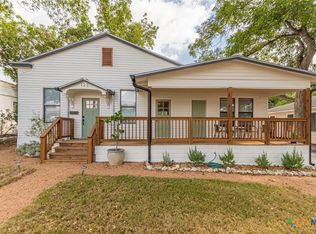 123 S Academy Ave, New Braunfels, TX 78130