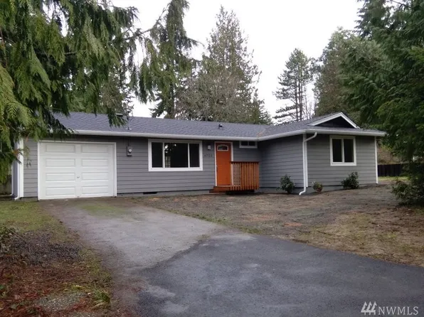 6720 NE Maple St, Suquamish, WA 98392