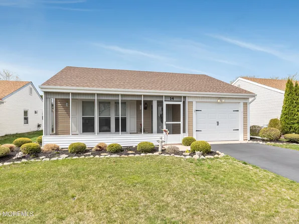 14 Turnbridge Row, Manchester, NJ 08759