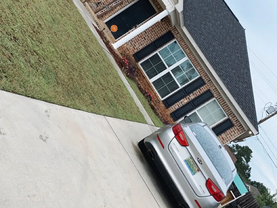 160 Mikado Dr