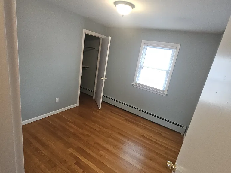 111 McNeil St — Photo 10