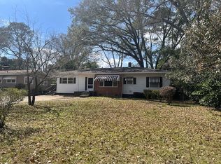 104 E Marion Dr, Dothan, AL 36301