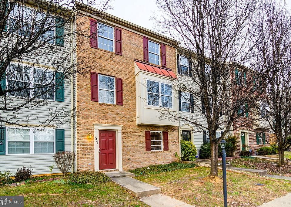 1st image of 504 Kensington Dr
