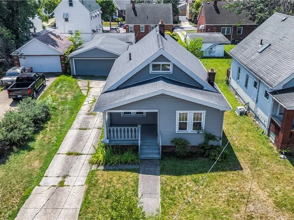 19716 Mohawk Ave, Cleveland, OH 44119