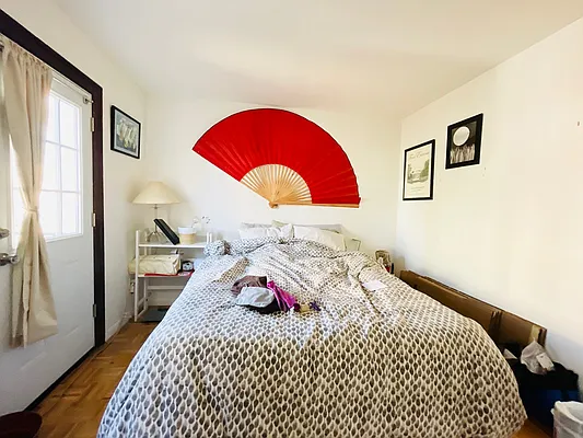 Rented by Level Group | media 12