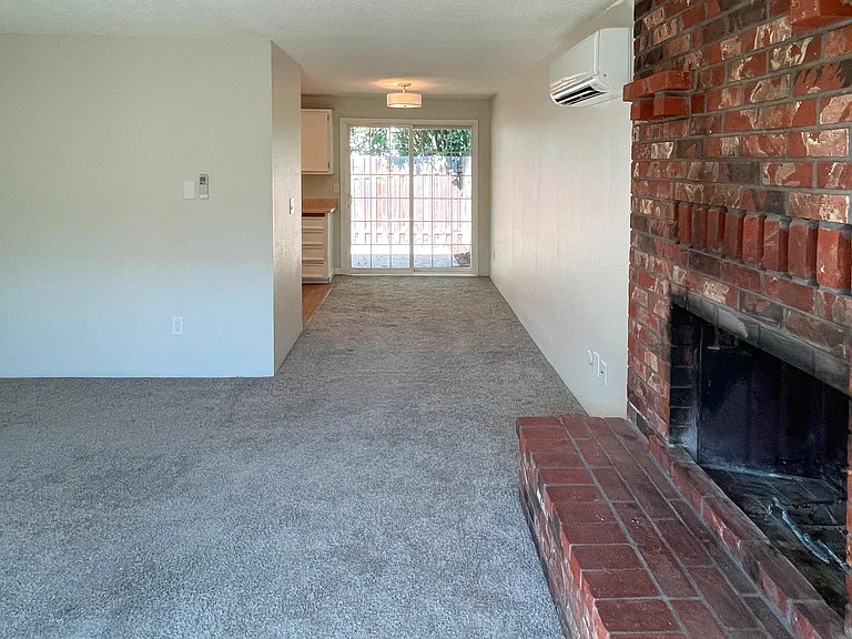6106 SE Boise St — Photo 11