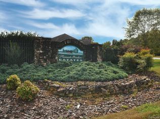 Pleasant Woods Dr #25, Marion, NC 28752