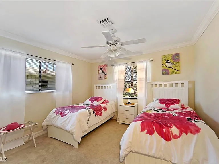 1704 Savona Pkwy — Photo 13