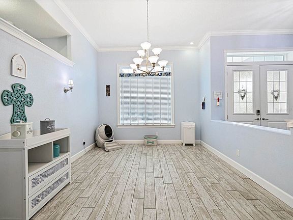 5th image of 3837 Talah Dr