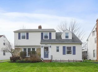 3698 Stoer Rd, Shaker Heights, OH 44122