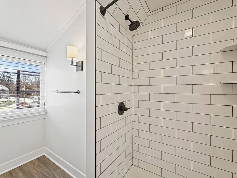 101 Union Ave #6 — Photo 13
