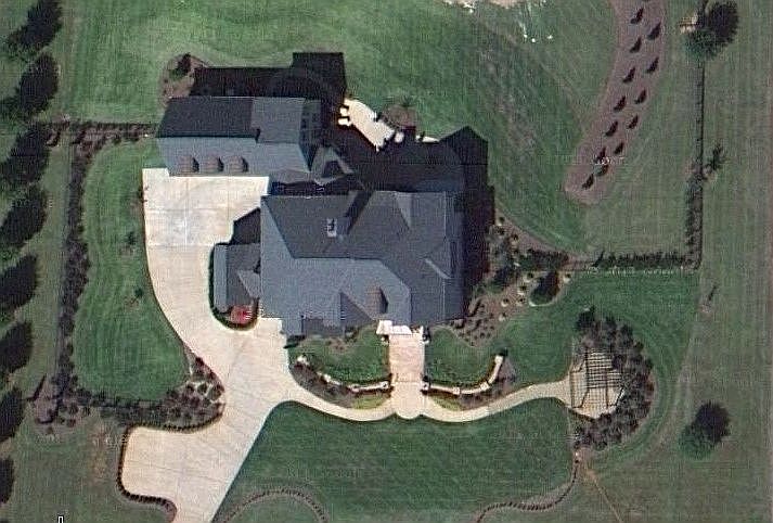 2nd image of 8501 Whittle Rd
