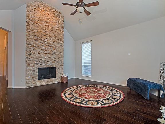 5th image of 8404 Brooksby Dr