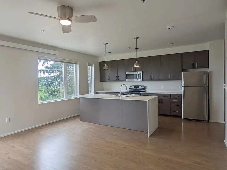 Viewpoint Terrace Apartments — Photo 20