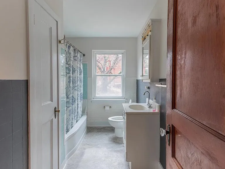 537 Long Ave — Photo 10