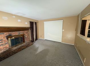 6 Randolph Ln #1, Sicklerville, NJ 08081