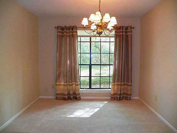 5th image of 3351 Golden Willow Dr
