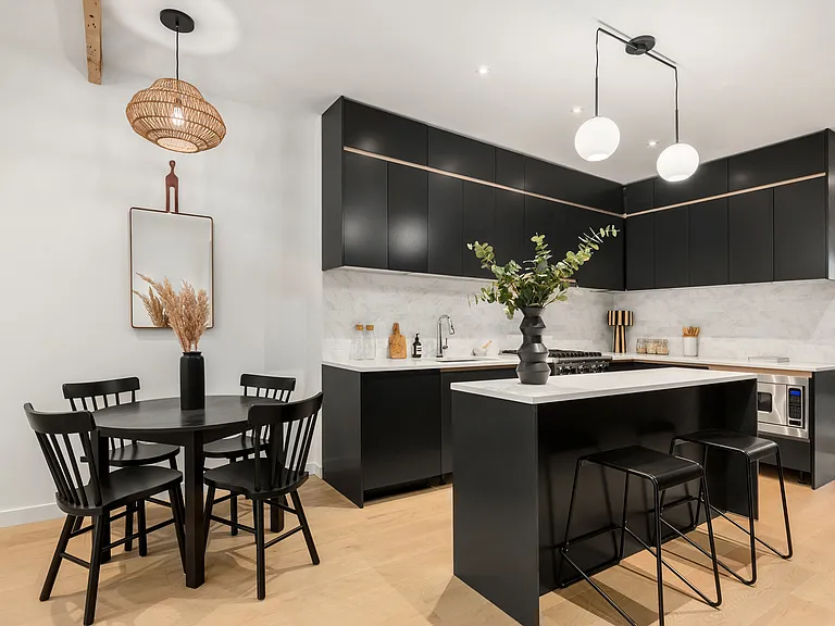 38 Butler St #1 — Photo 6