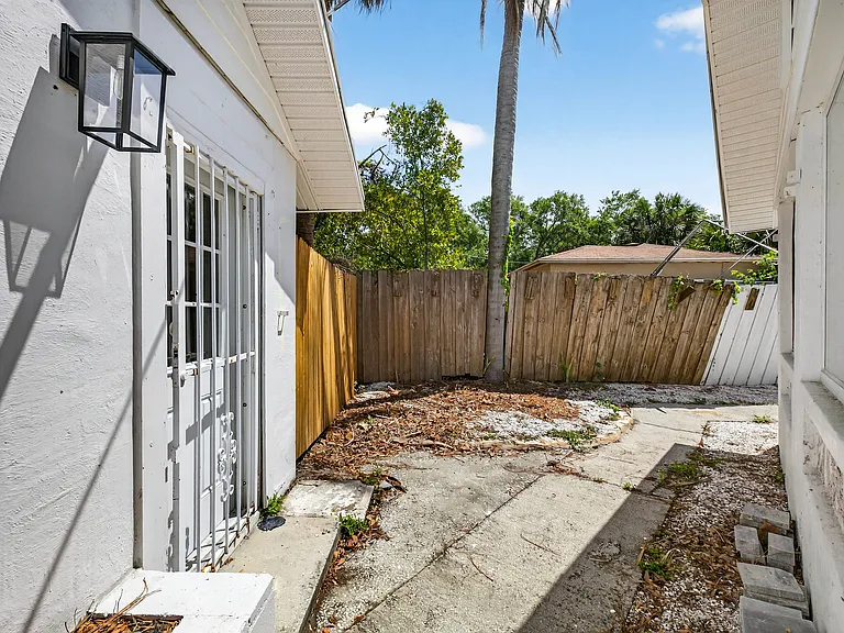 3620 E Tampa Cir — Photo 37